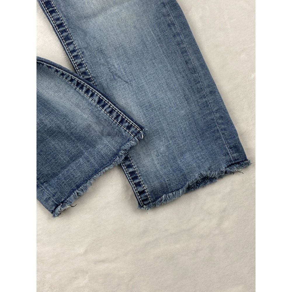 Miss Me Mid Rise Easy Cropped Jeans Women's Raw hem Medium Wash Blue Size 29 - Picture 6 of 16